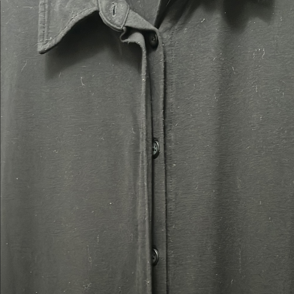 Universal Standard Collared Black Short Sleeve Bu… - image 6